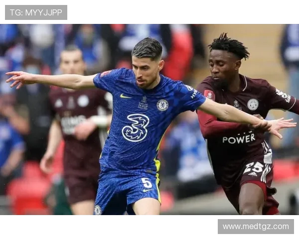 重庆飞盘队在极限运动联赛中以85分稳居积分榜首位